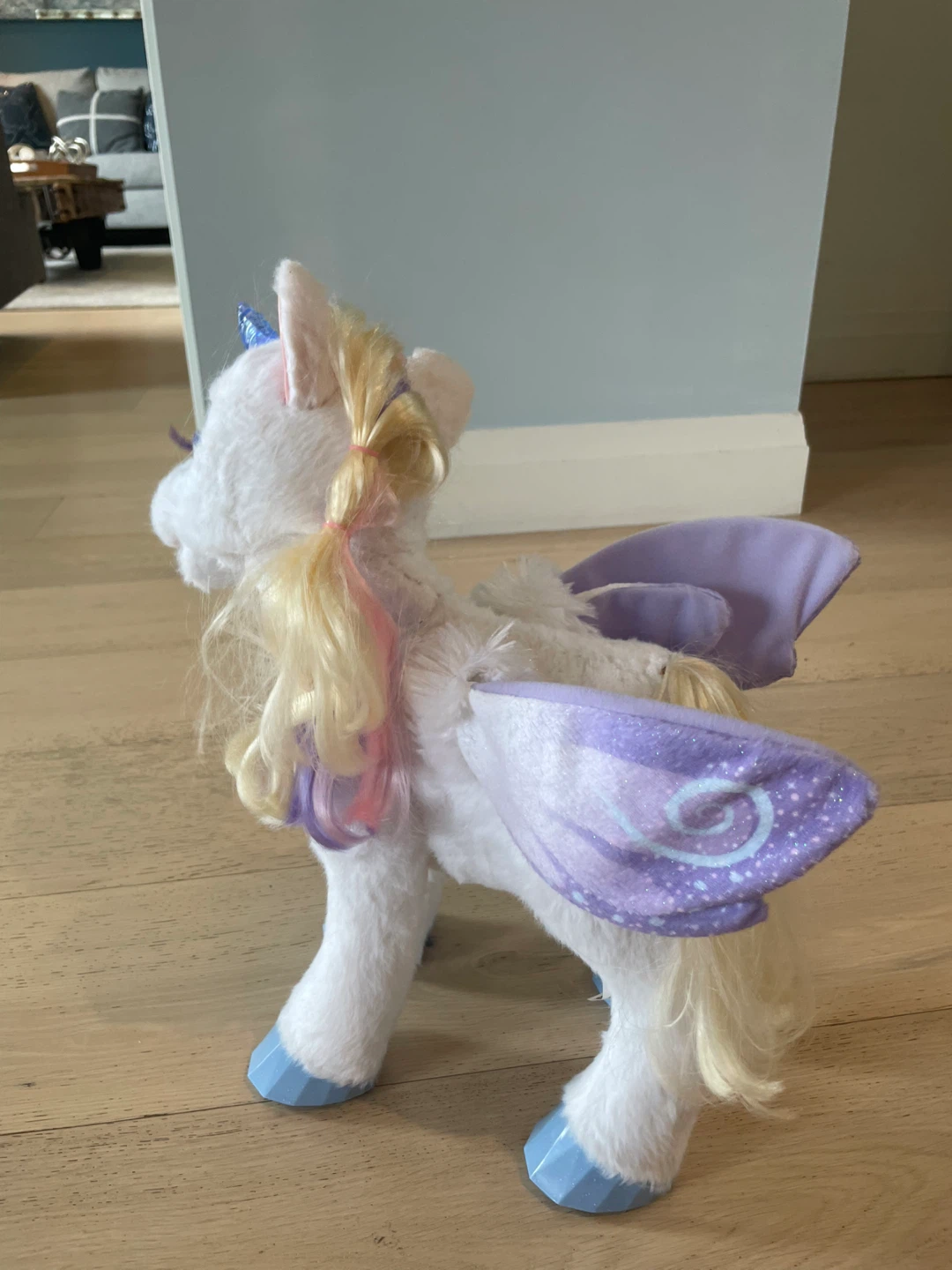 Furreal friends White and Purple Unicorn Toy with Lights - photo 3