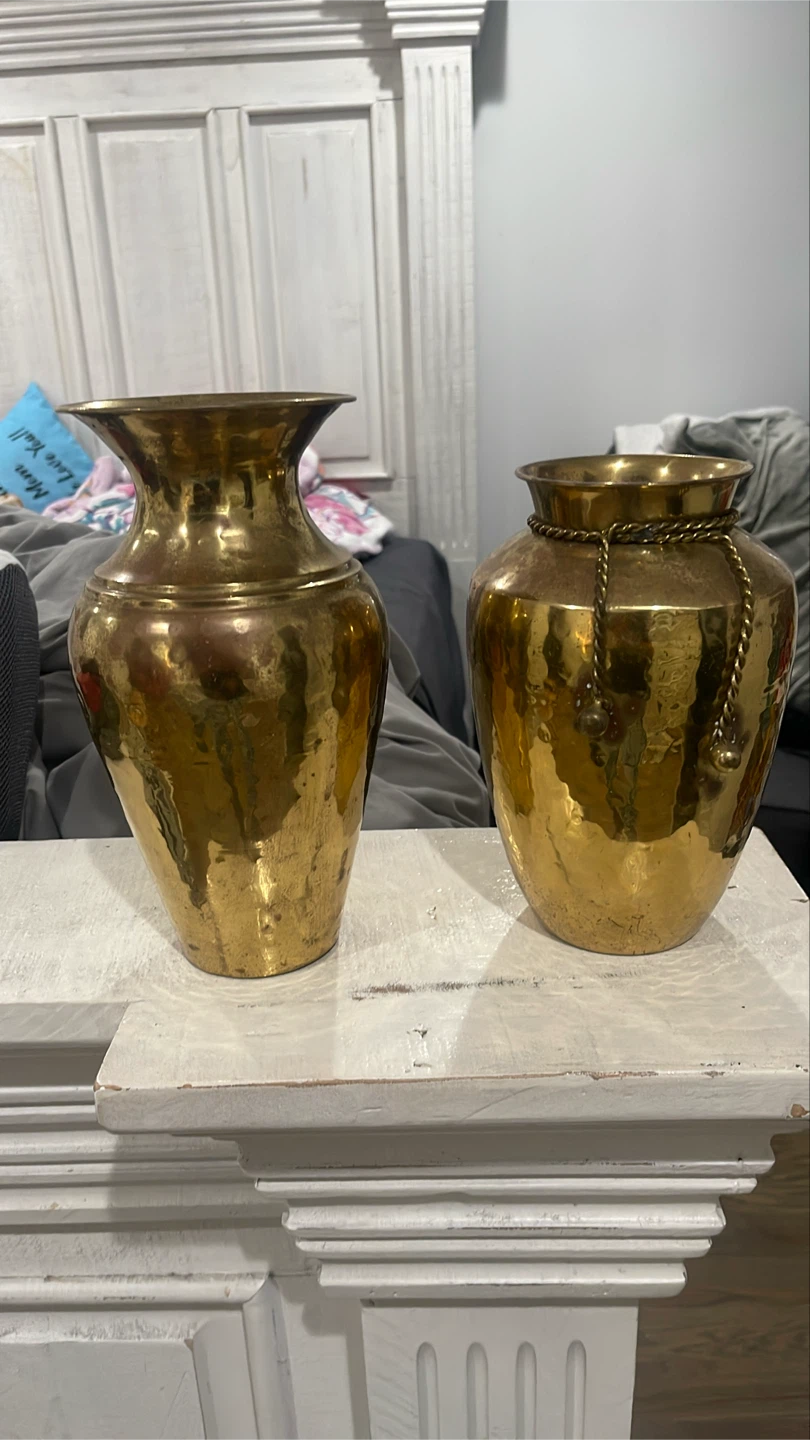 Set of Two Vintage Brass Vases - photo 2