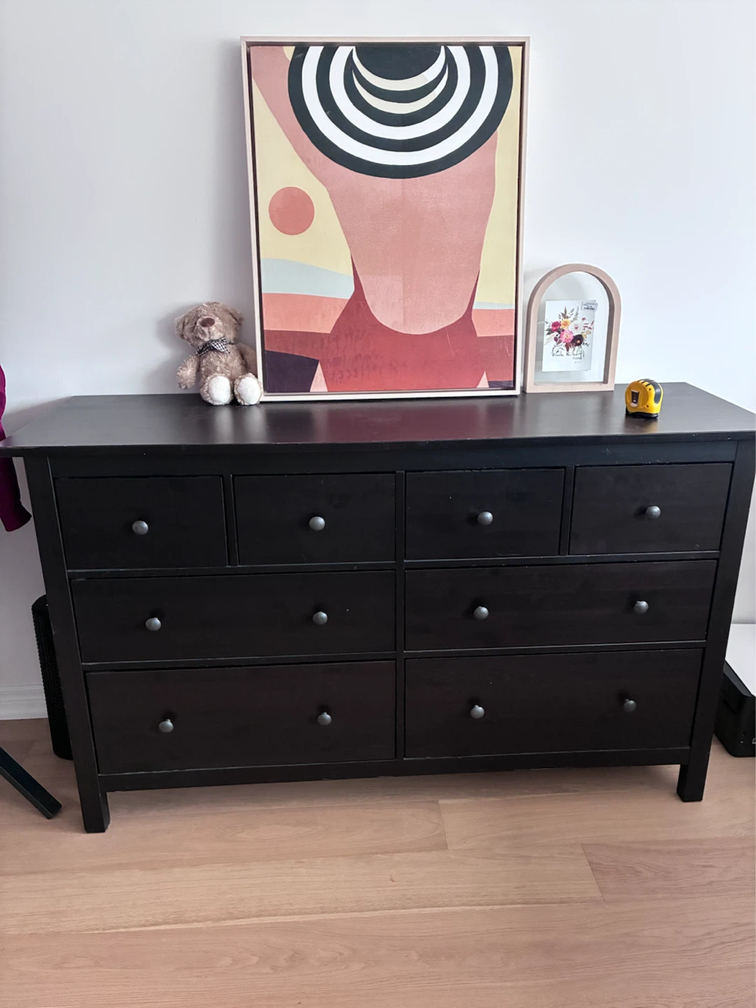Black 8-Drawer Dresser