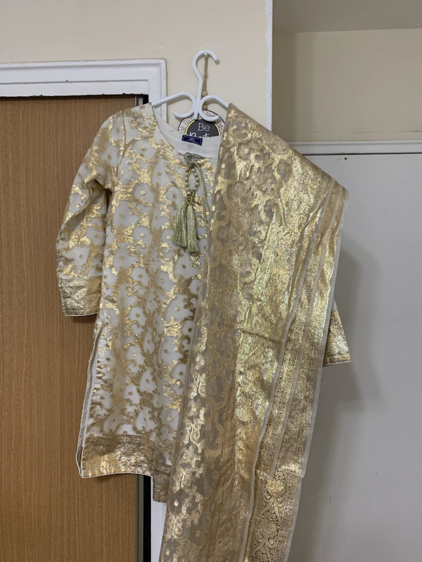 Gold and White Embroidered Kurti and ghararah Pants Set - photo 2