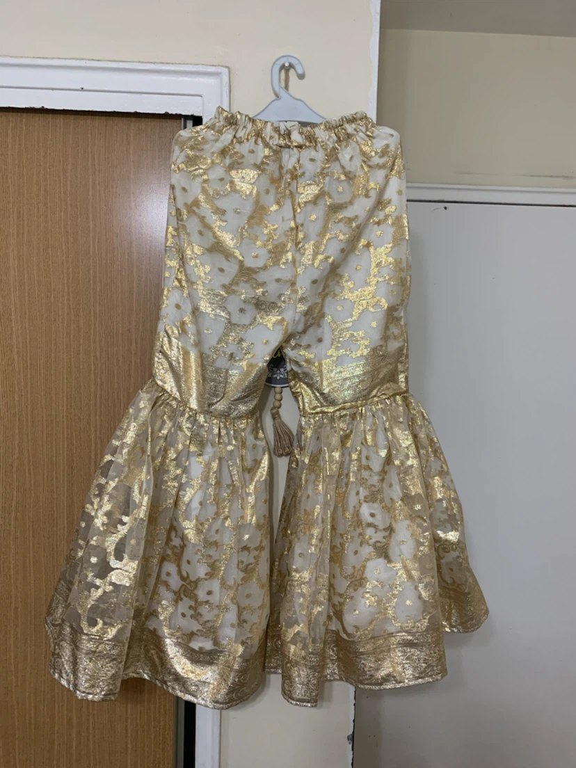 Gold and White Embroidered Kurti and ghararah Pants Set - photo 3