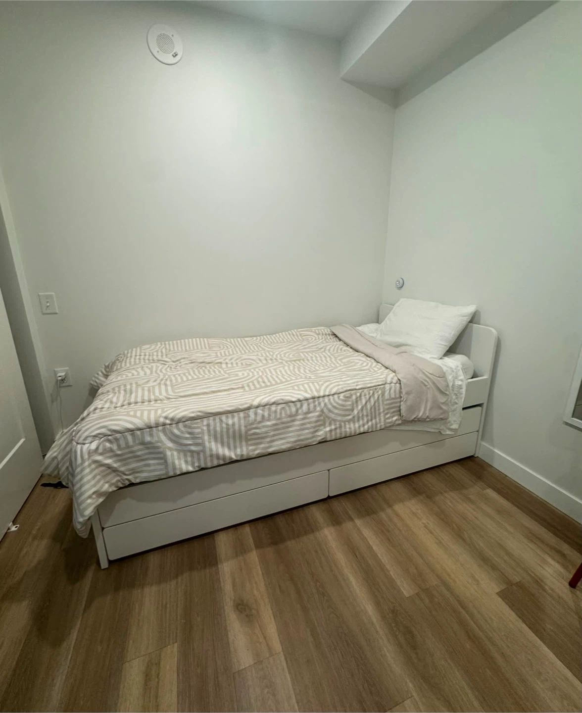 Trundle Bed