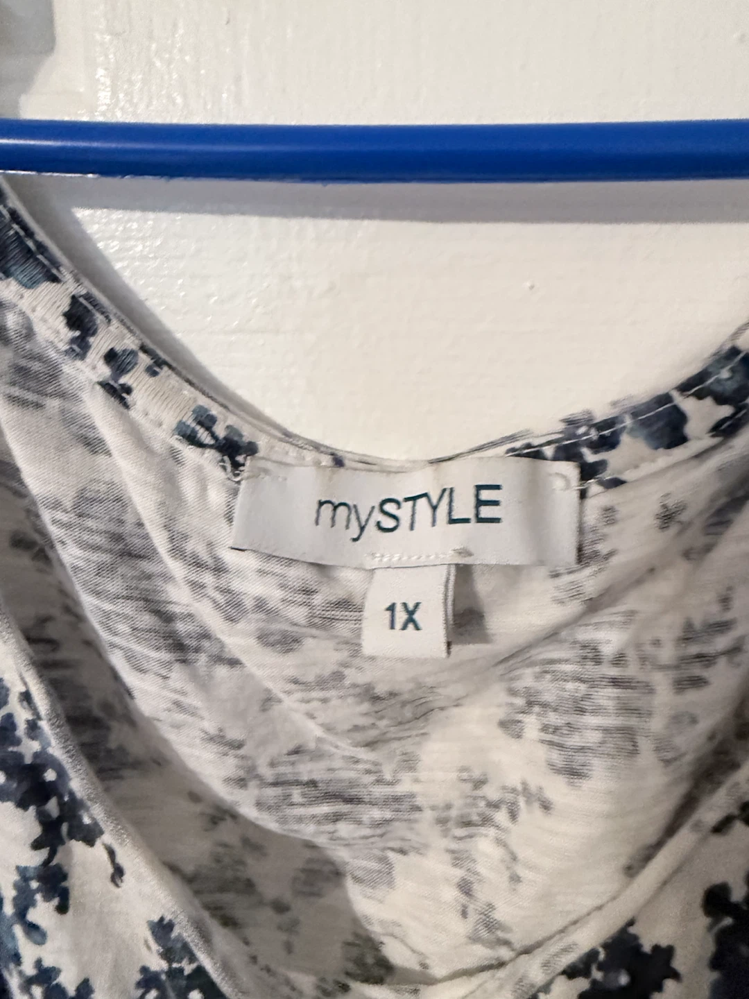 Floral Tank Top - Size 1X - photo 3