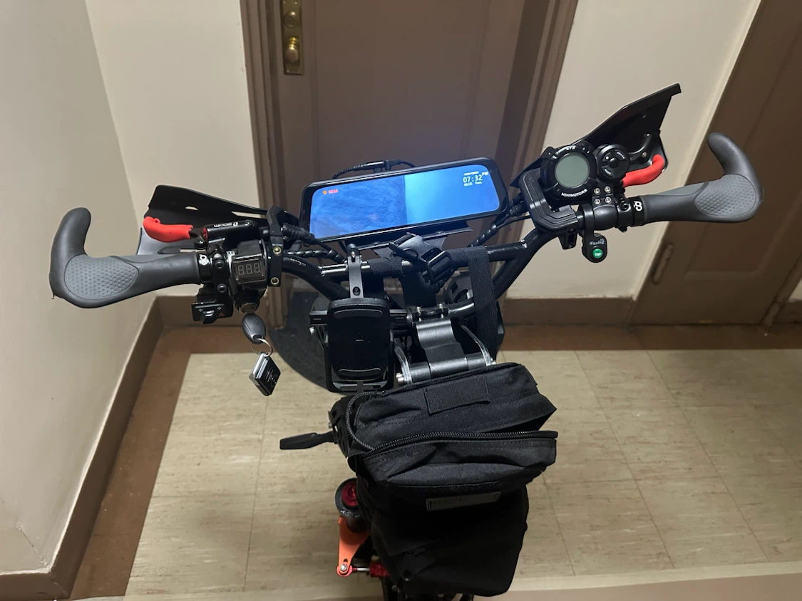 Electric Scooter in - photo 2