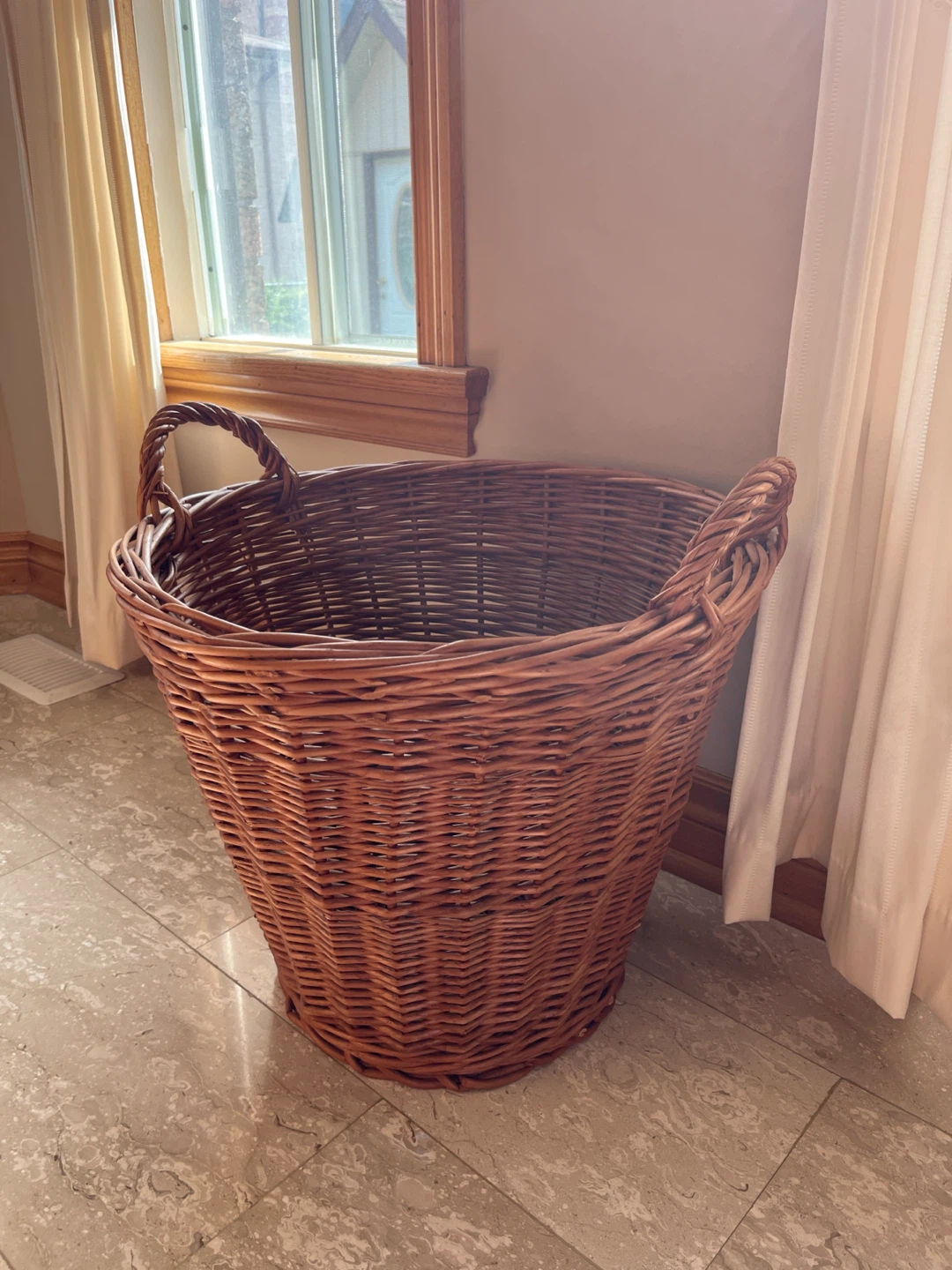 Wicker Laundry Basket with Handles