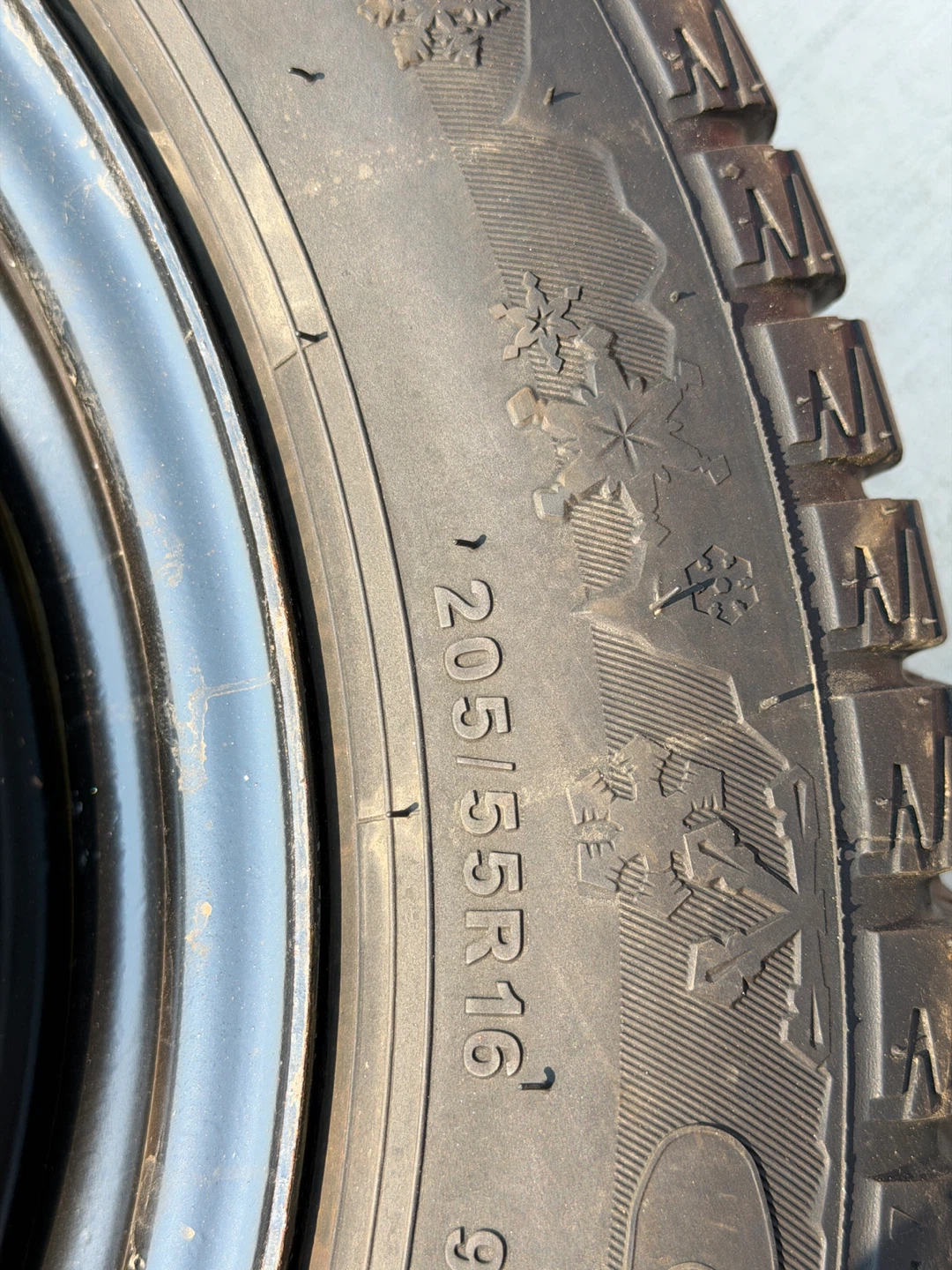 GT Radial 205/55R16 Winter Tire on Steel Rim - photo 4