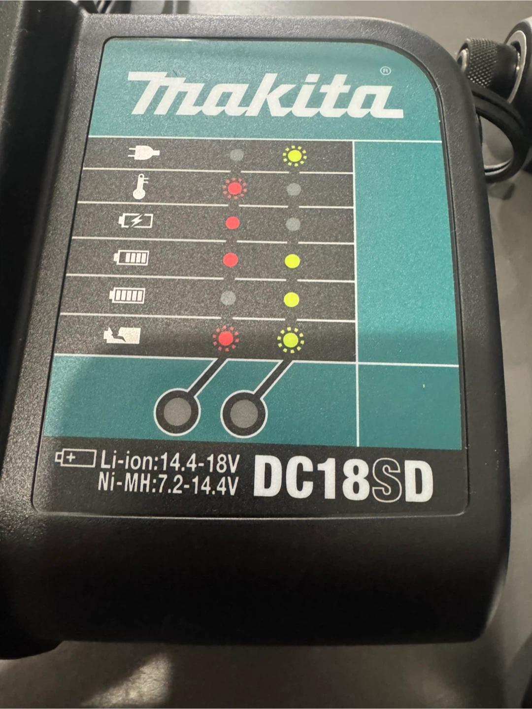 Makita DTD152 Impact Driver with DC18SD Charger & Battery - photo 2