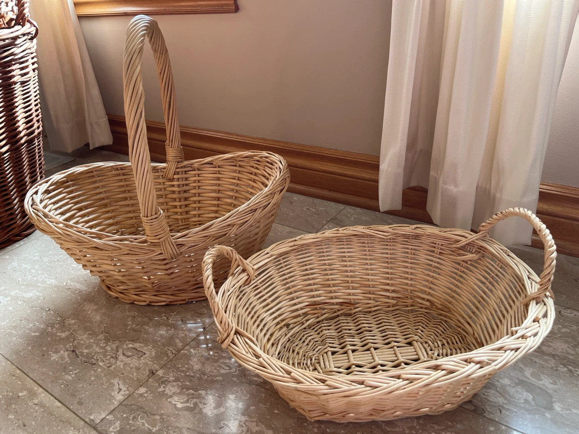 Wicker Baskets with Handles (Set of 2)
