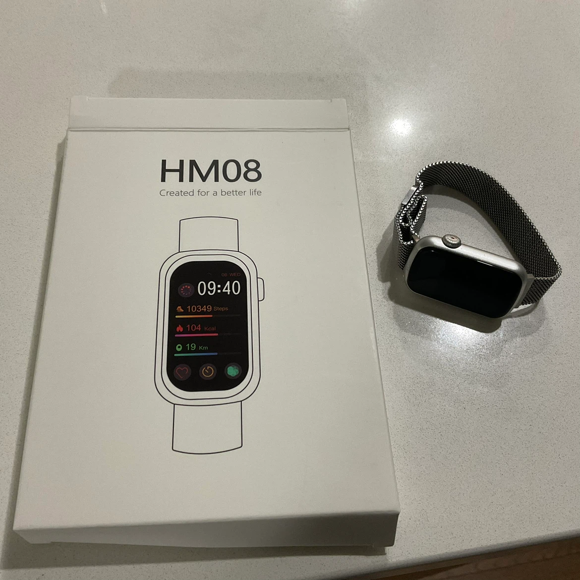 HM08 Smart Watch with Silver Mesh Band