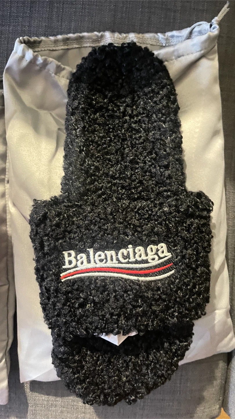 Balenciaga Fur Slides - photo 2