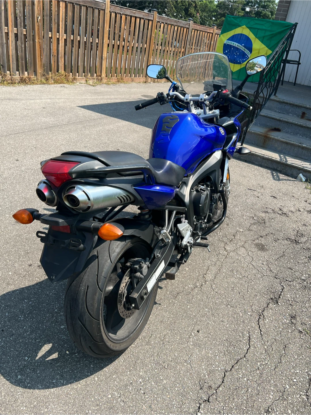 Motorcycle Yamaha Fz6 - 600cc