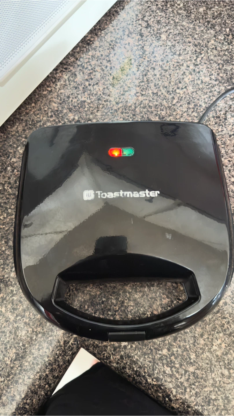 Move-out Sale - Sandwich Maker and Toaster - photo 3