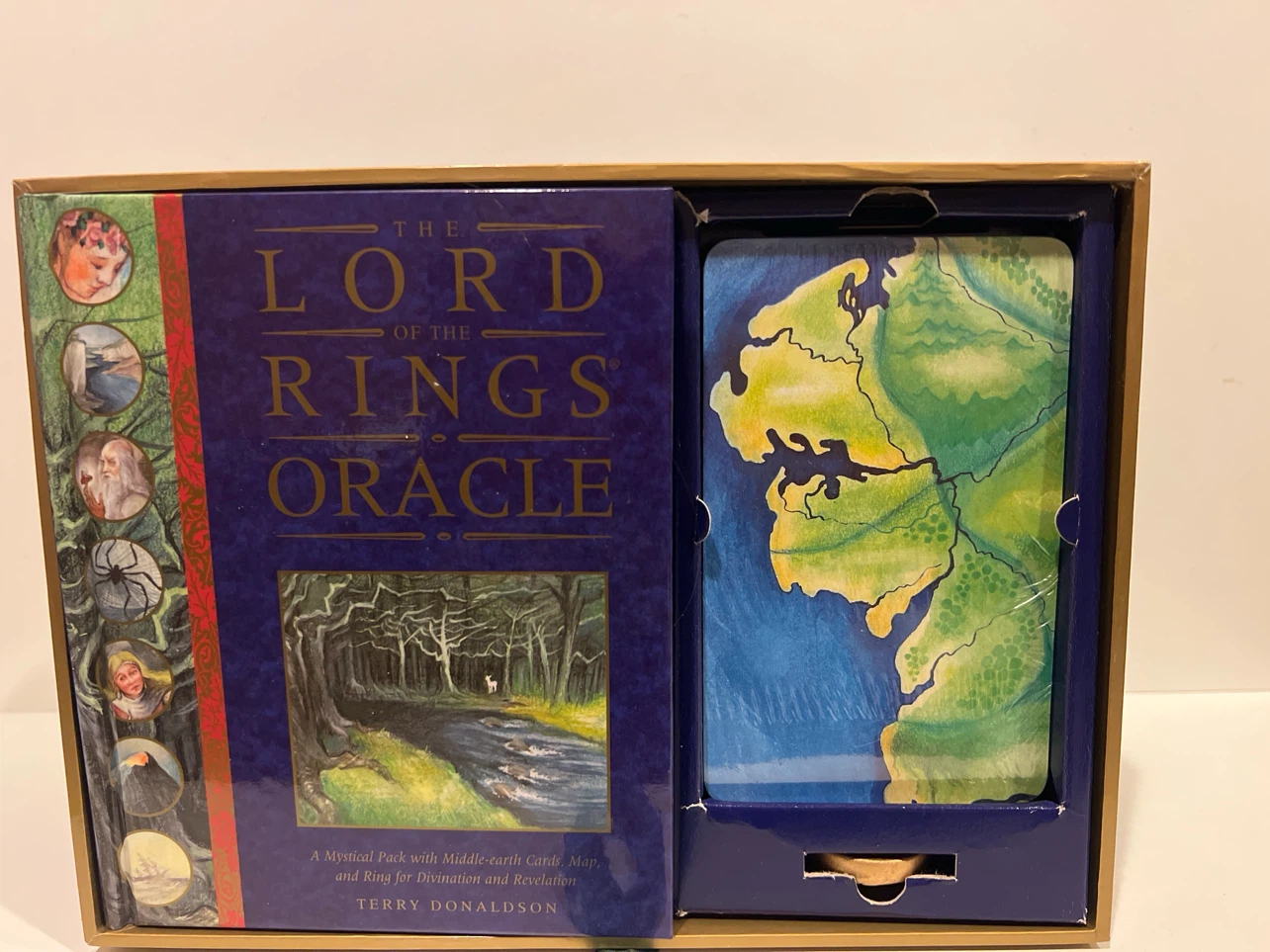 The Lord of the Rings Oracle Gift Set - photo 5