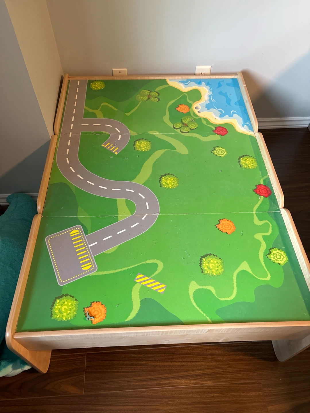 Kid's Play Table with Road Scene