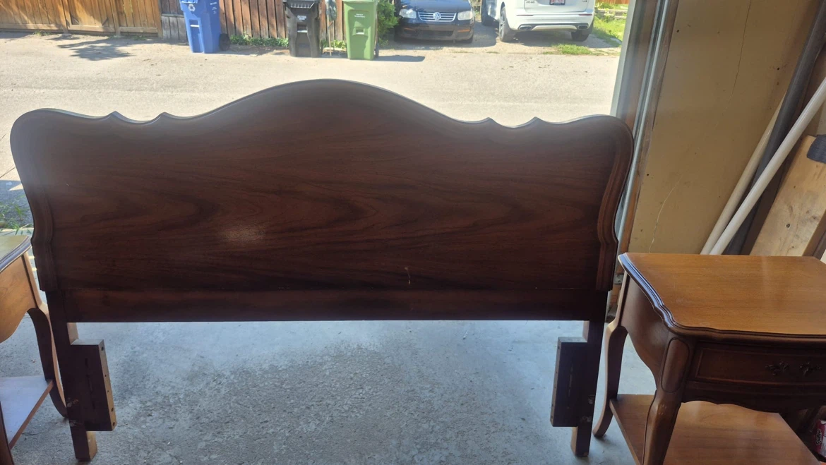 Vintage Wooden Dresser with Mirror - photo 5