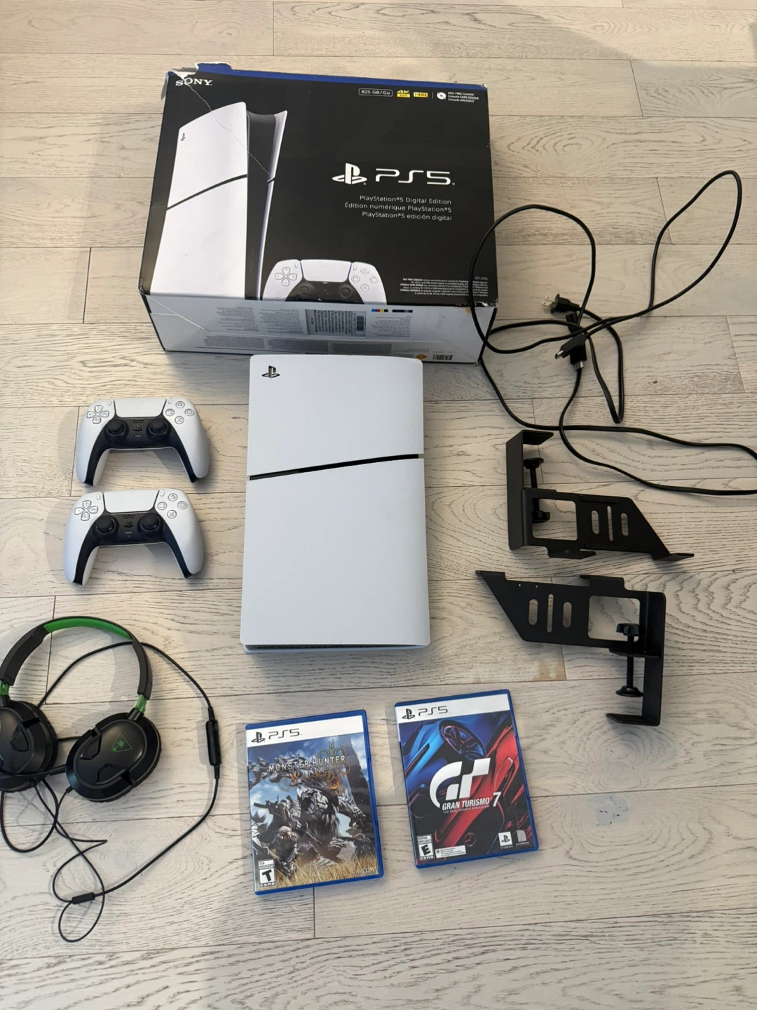 PS5 Slim Digital Bundle