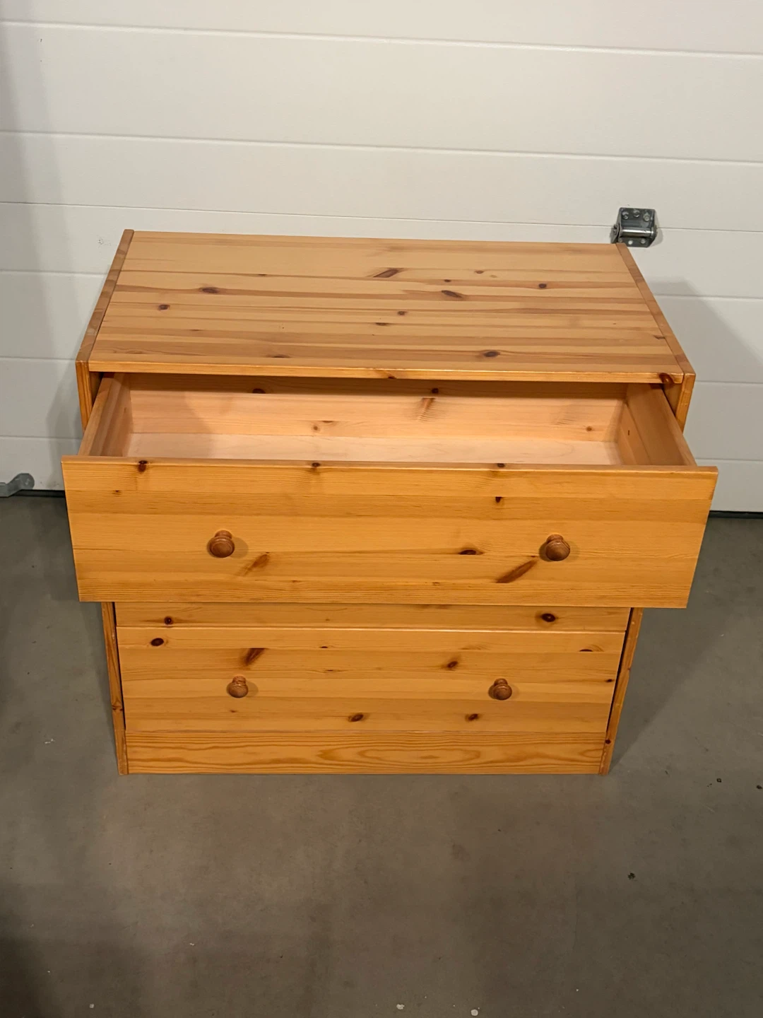 dresser with 3 drawers wooden - photo 2