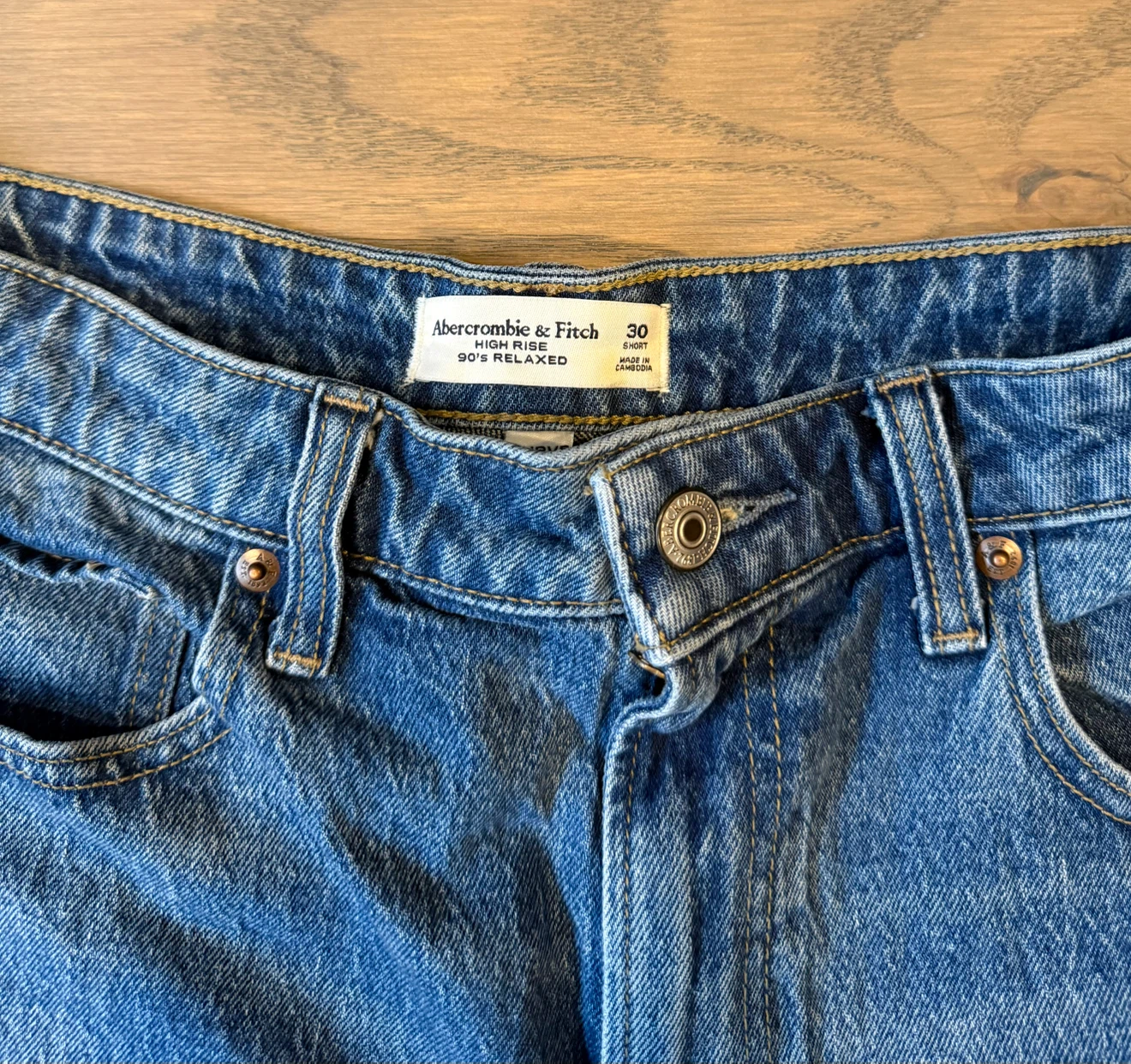 Abercrombie & Fitch High Rise 90's Relaxed Jeans - photo 2