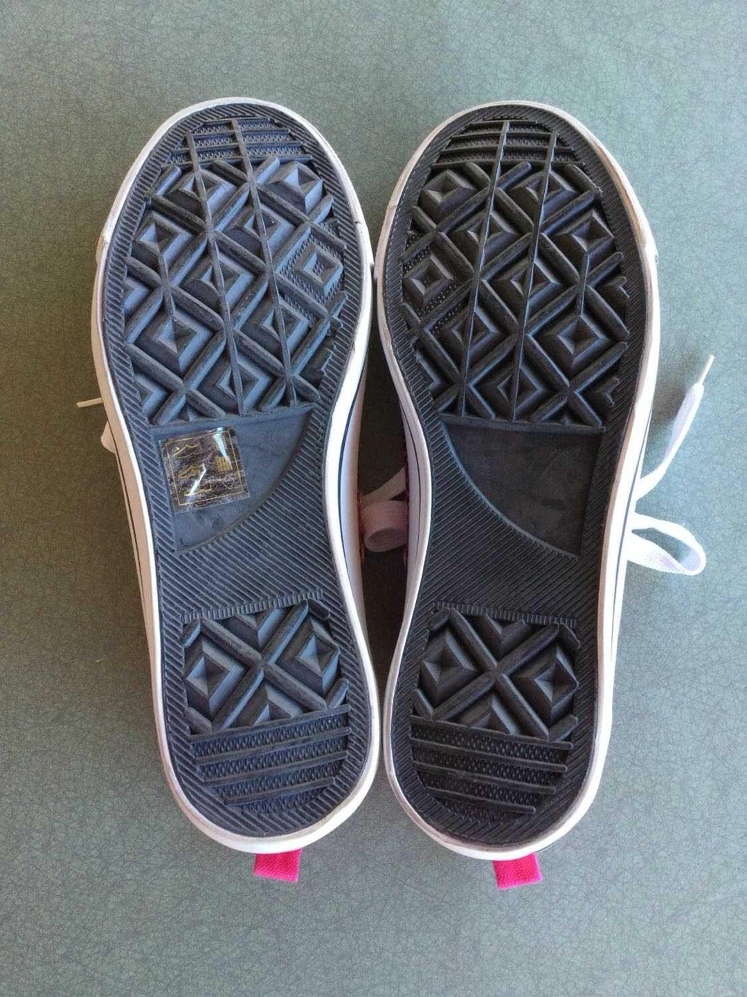 Sequinned shoes. Size 8. New. - photo 3