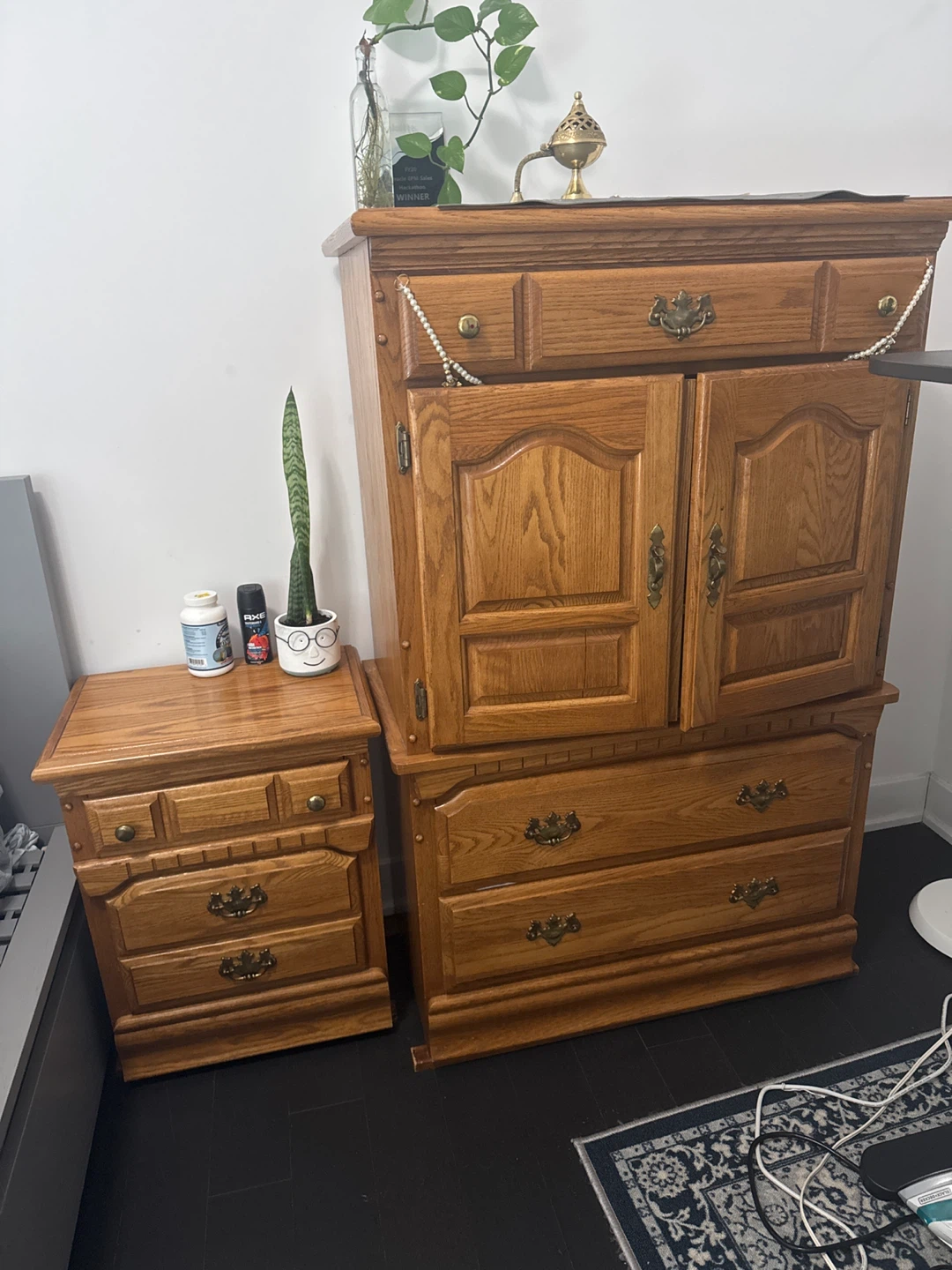 Solid Oak Armoire Dresser with side table/ Delivery available - photo 3