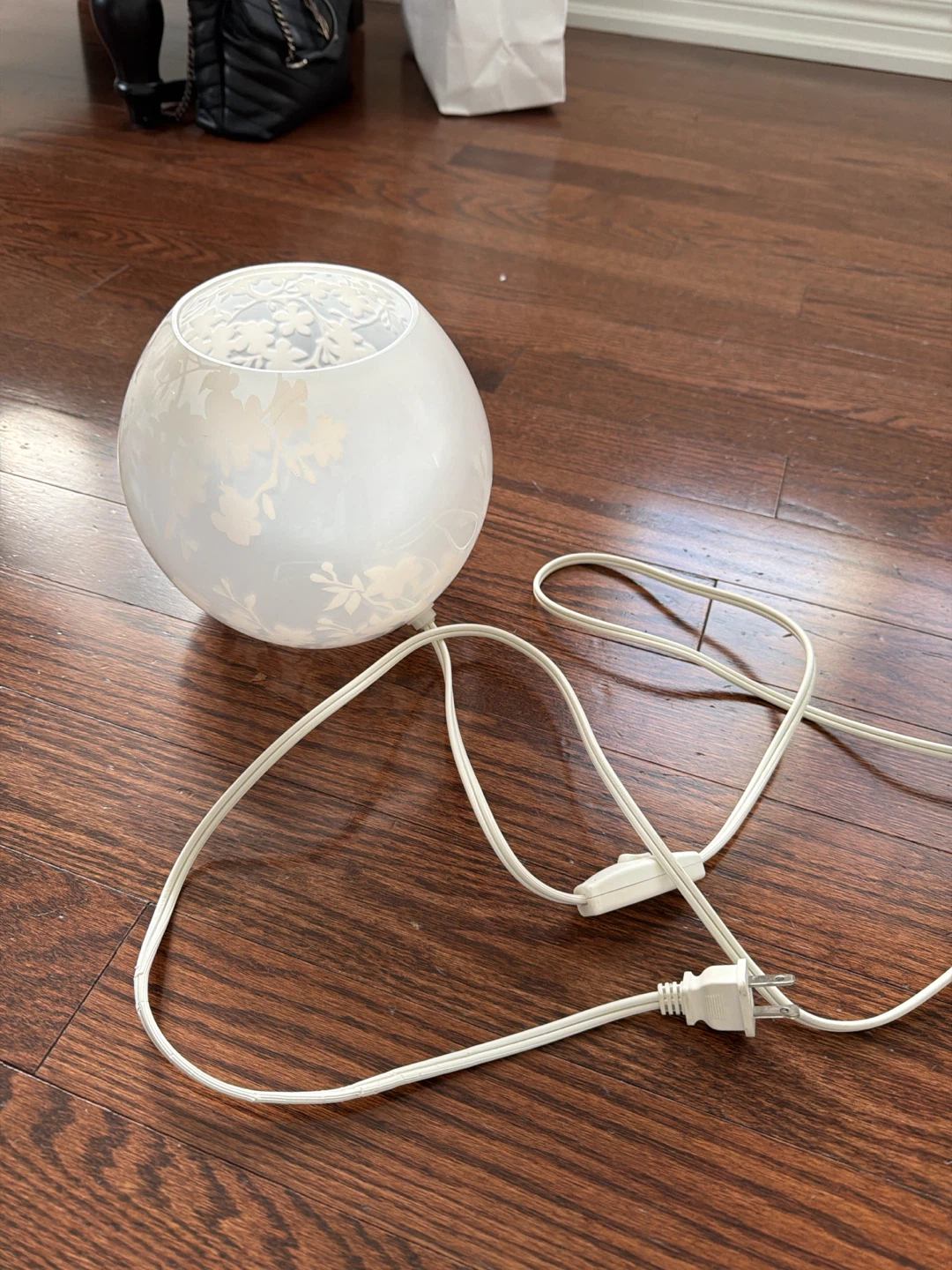 Decorative Frosted Glass Table Lamp