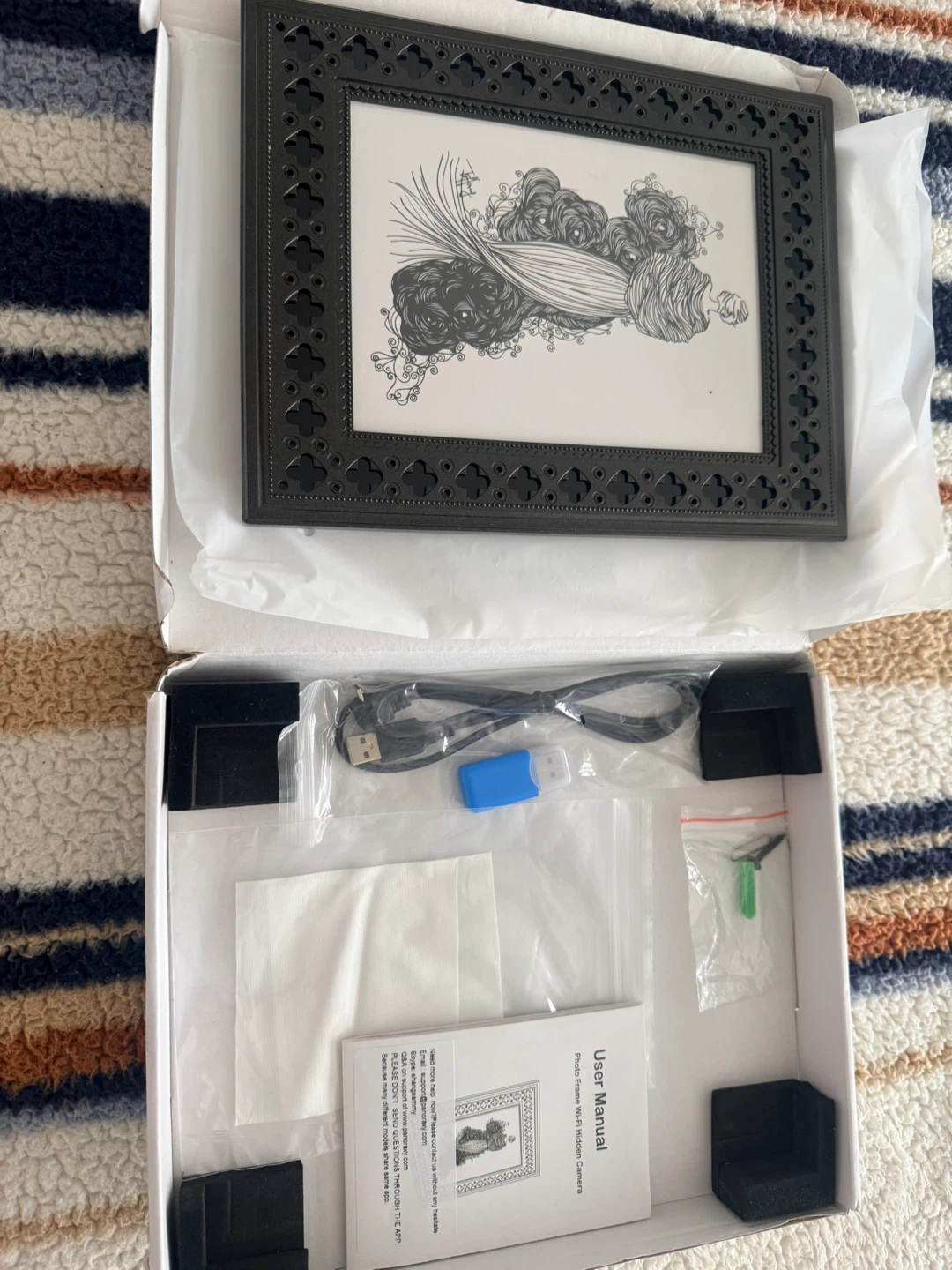 Brand new Photo Frame Wi-Fi Hidden Security Camera never used - photo 2