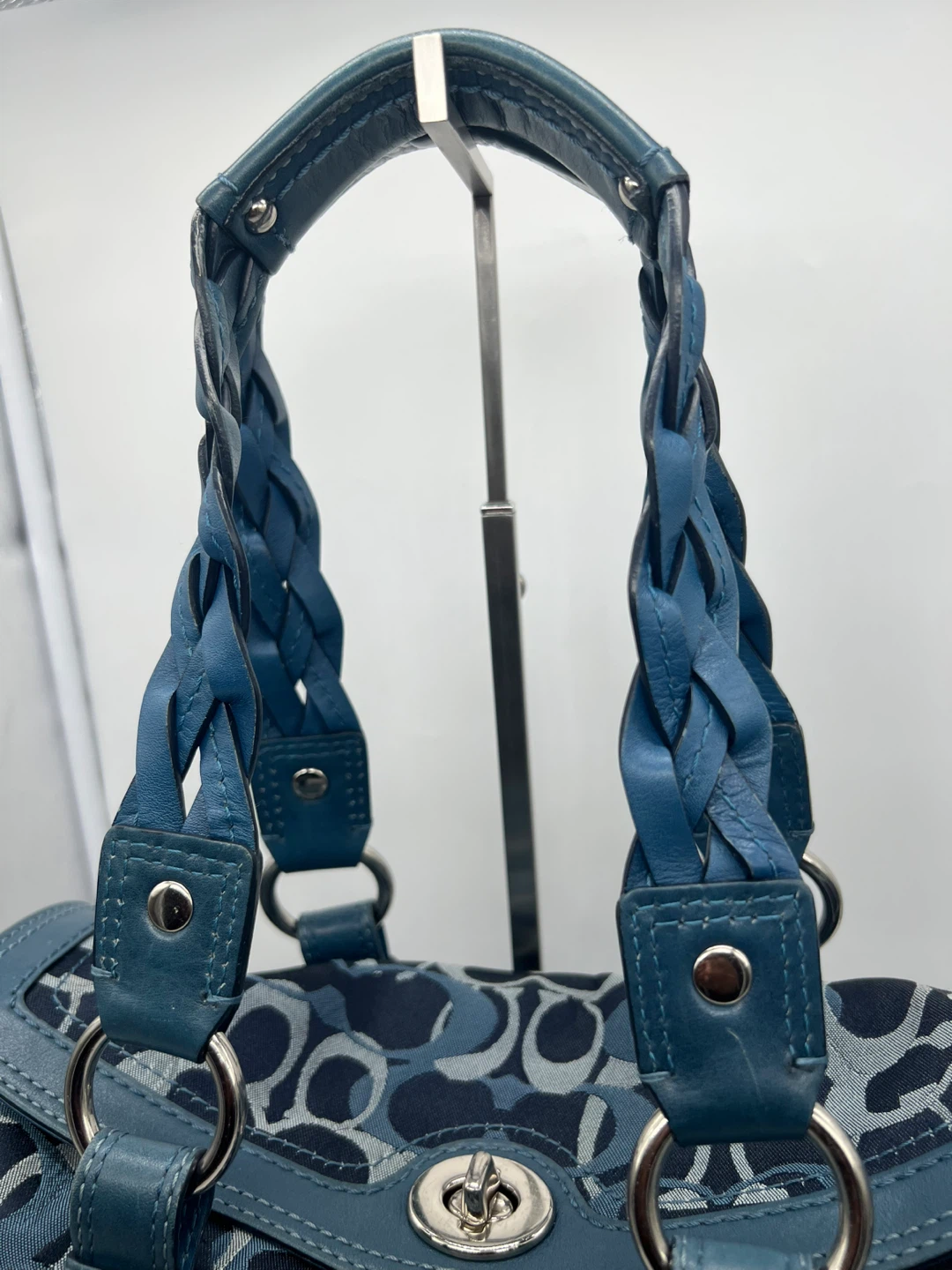 Coach Y2K Chelsea Optic Denim Blue Shoulder Bag - photo 2