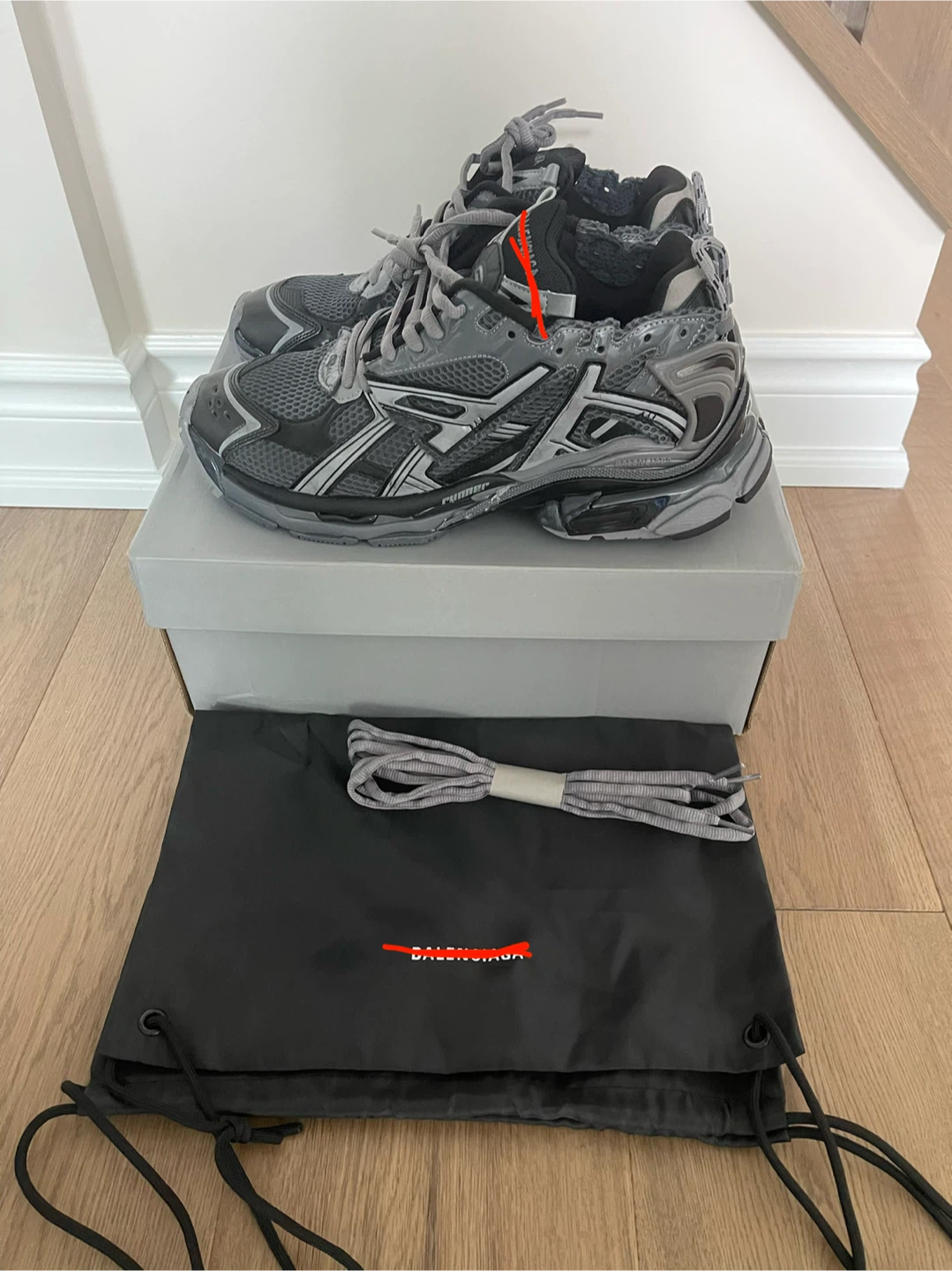 Balenciaga Grey Runner Sneakers Size 46 - photo 2