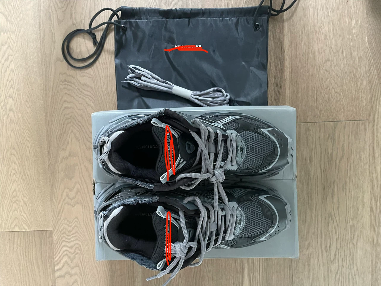 Balenciaga Grey Runner Sneakers Size 46 - photo 3