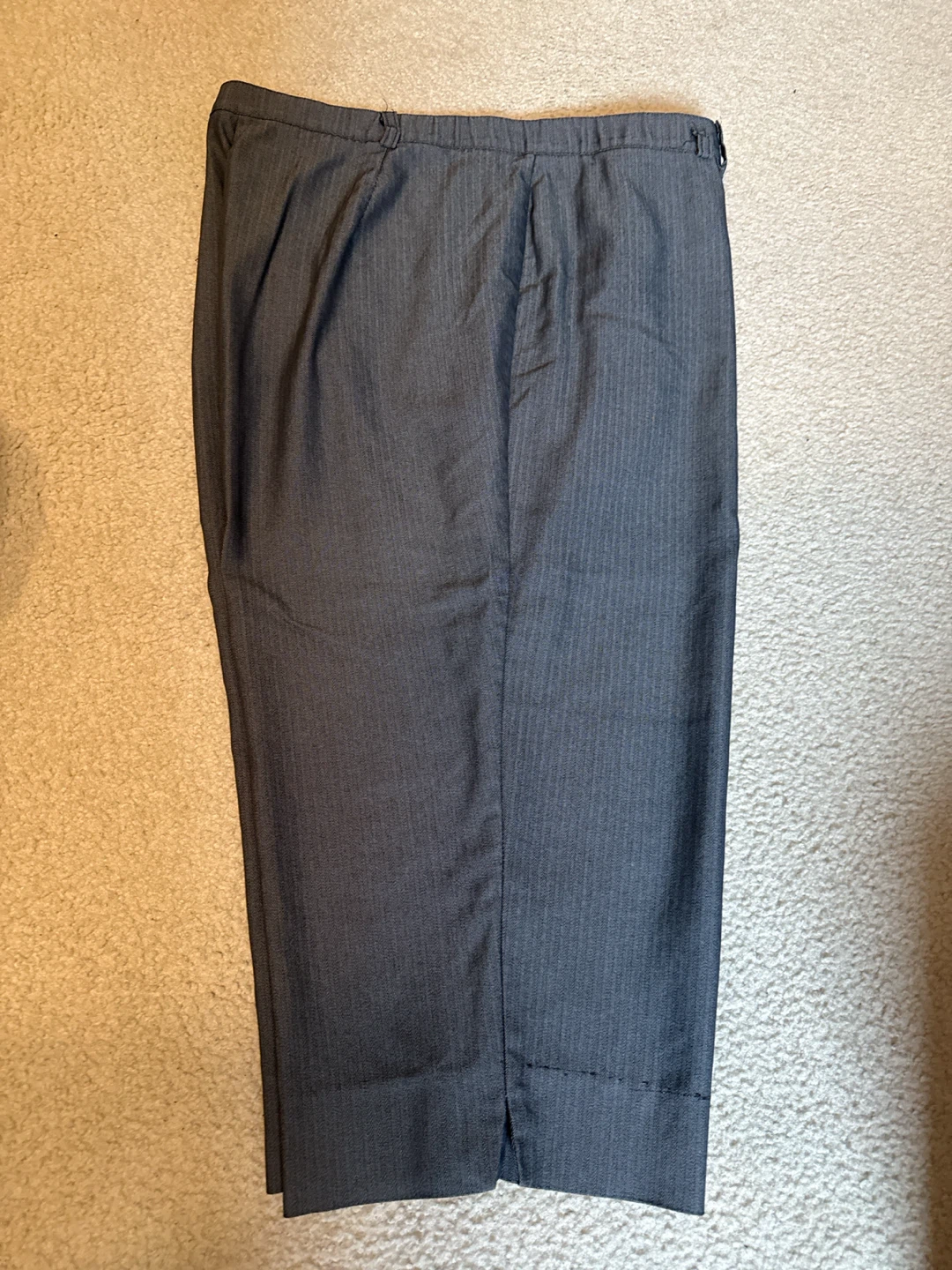 S.C. & CO. Sportswear Grey capri Pants - photo 4