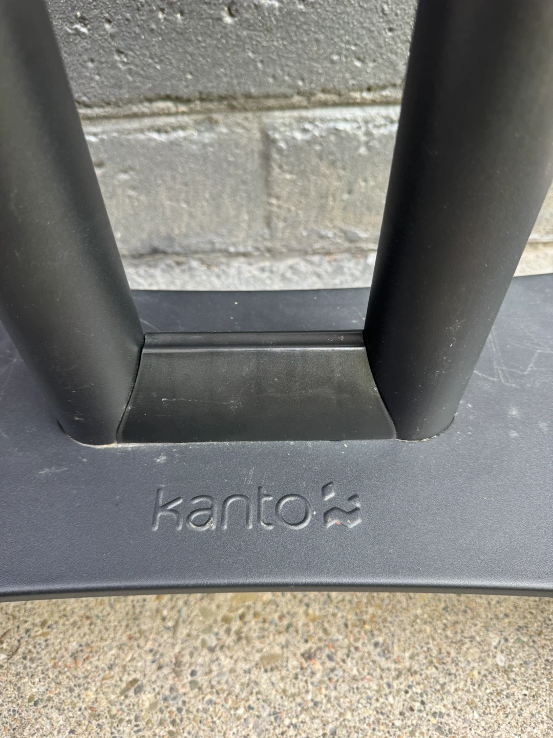 Kanto TV Cart with Mount - photo 5