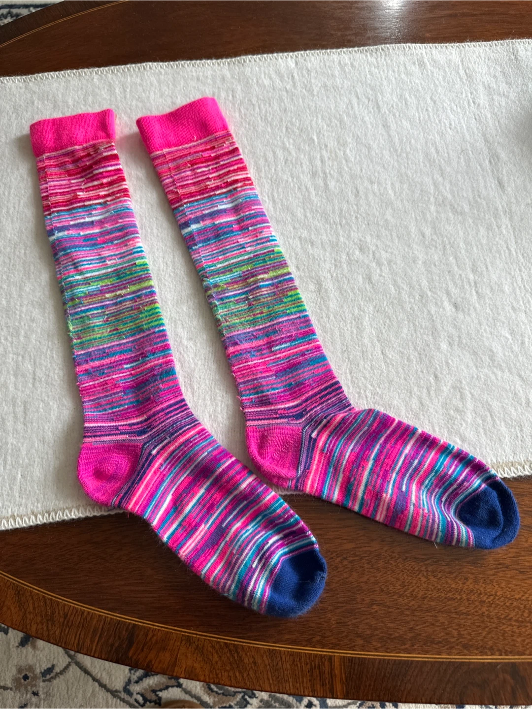 🆓 Knee-high Striped Socks 🌈