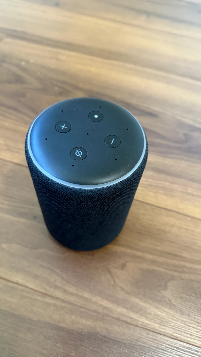 Amazon Echo (3rd Gen) Smart Speaker - photo 3
