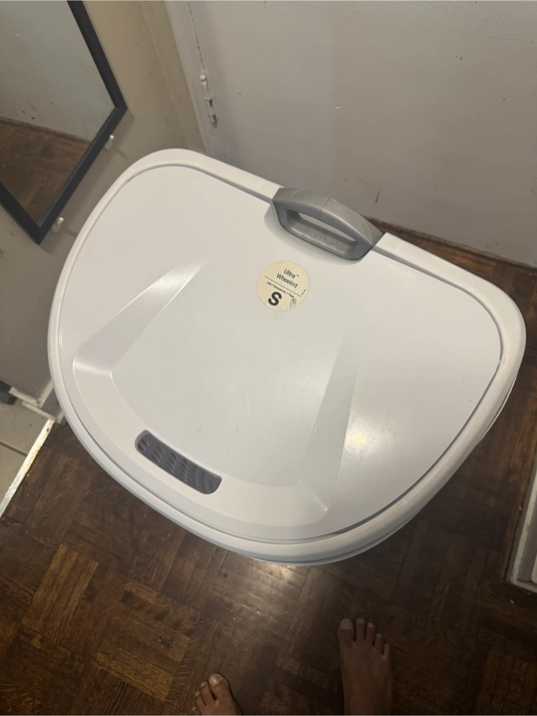 Sterilite Ultra Wheeled Laundry Hamper White