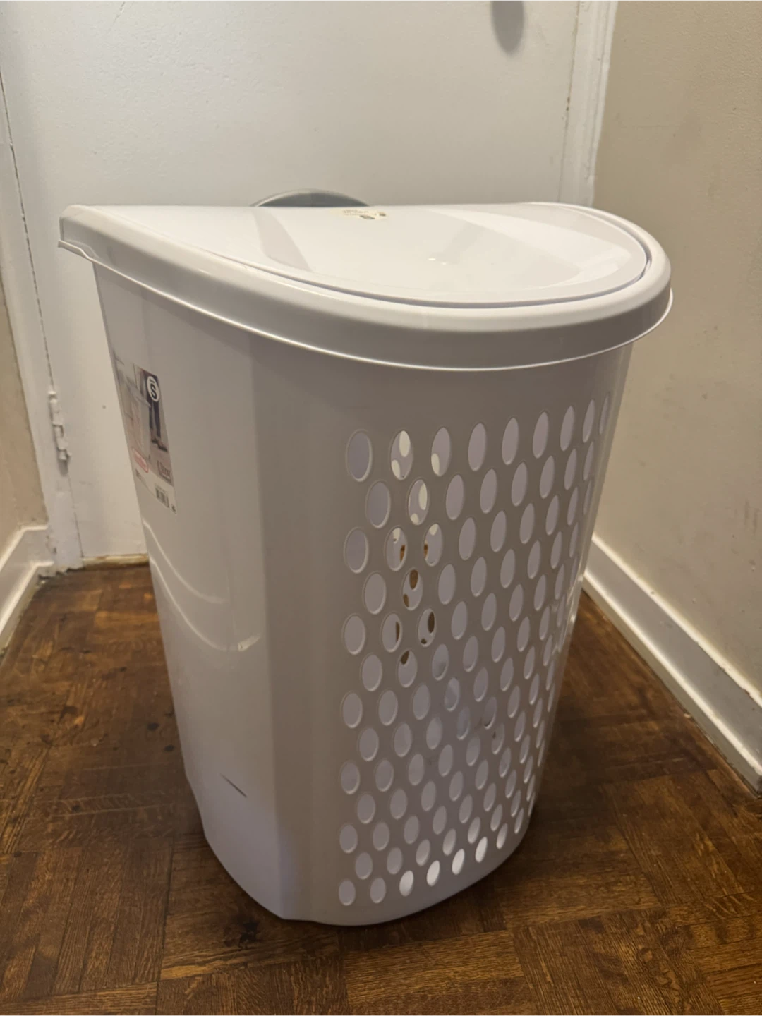 Sterilite Ultra Wheeled Laundry Hamper White - photo 4