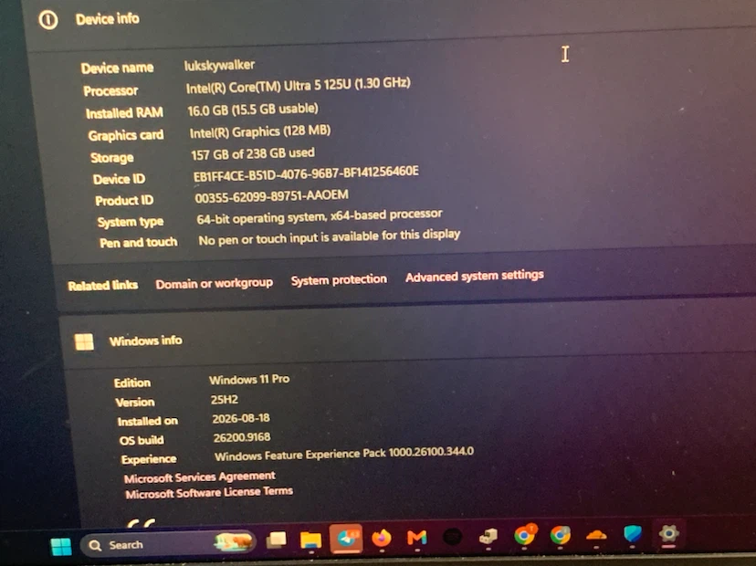 Dell Latitude 5590 Laptop - photo 2
