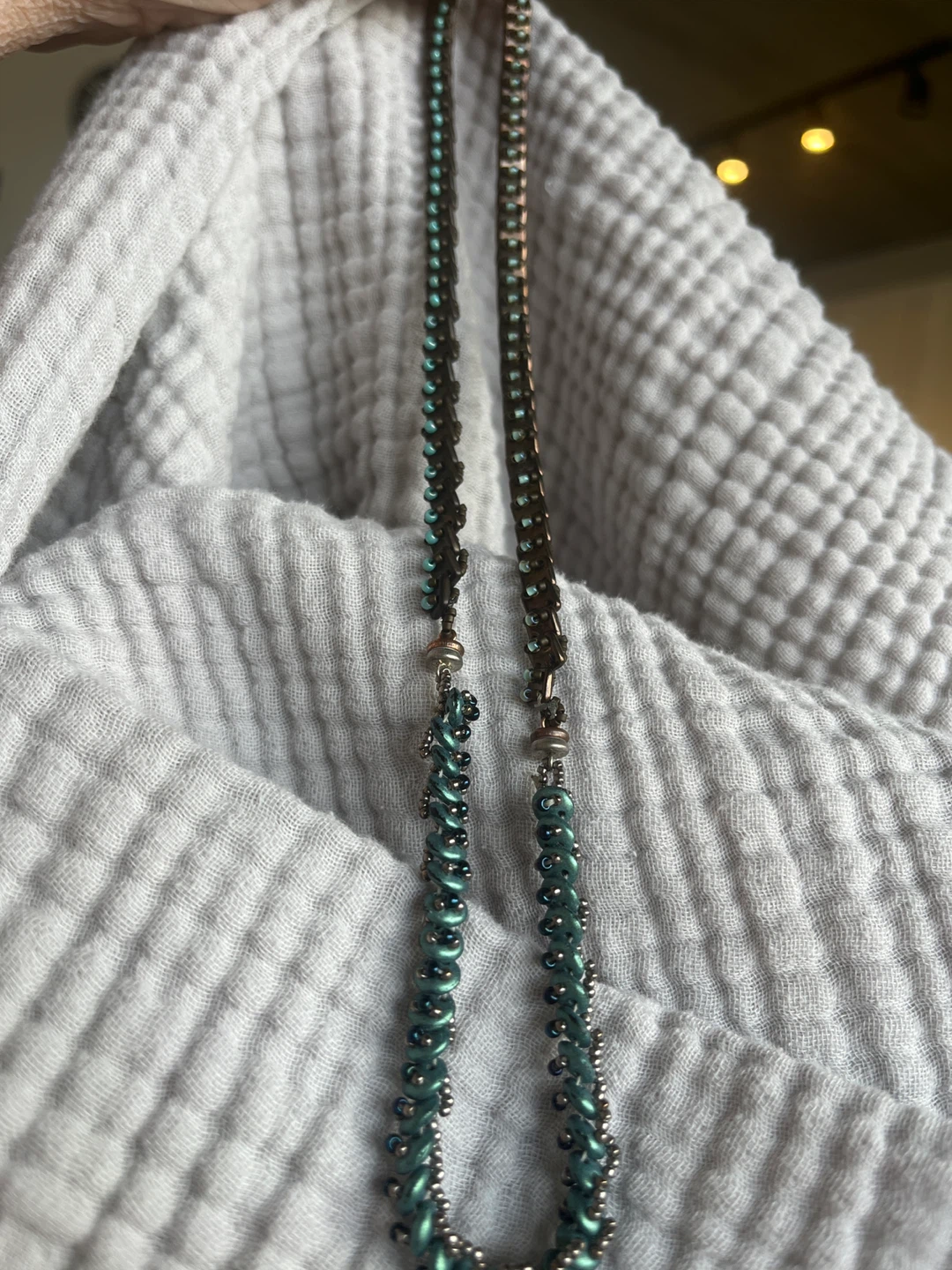 “UNIQUE”MAGNETIC JEWELRY PIECE - photo 3