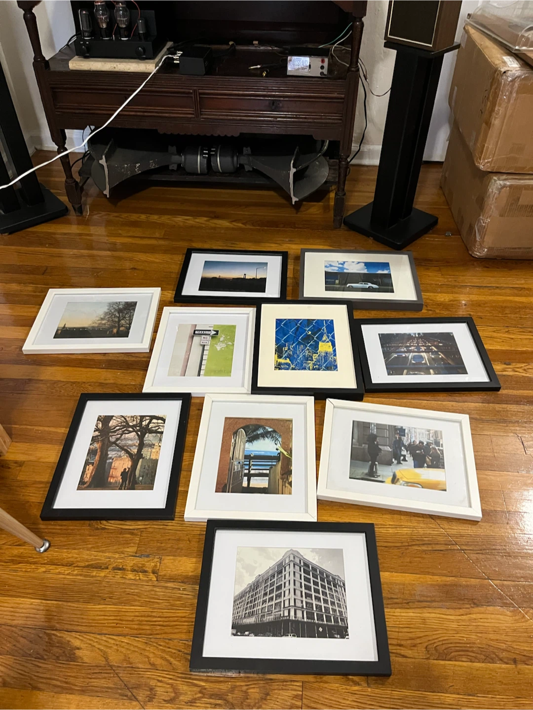 10 Wall Frames