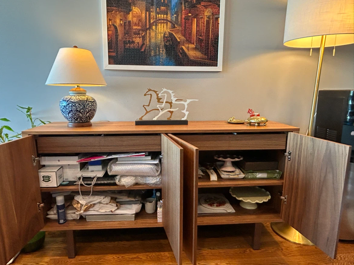 Mid-century Modern Walnut Credenza - photo 2