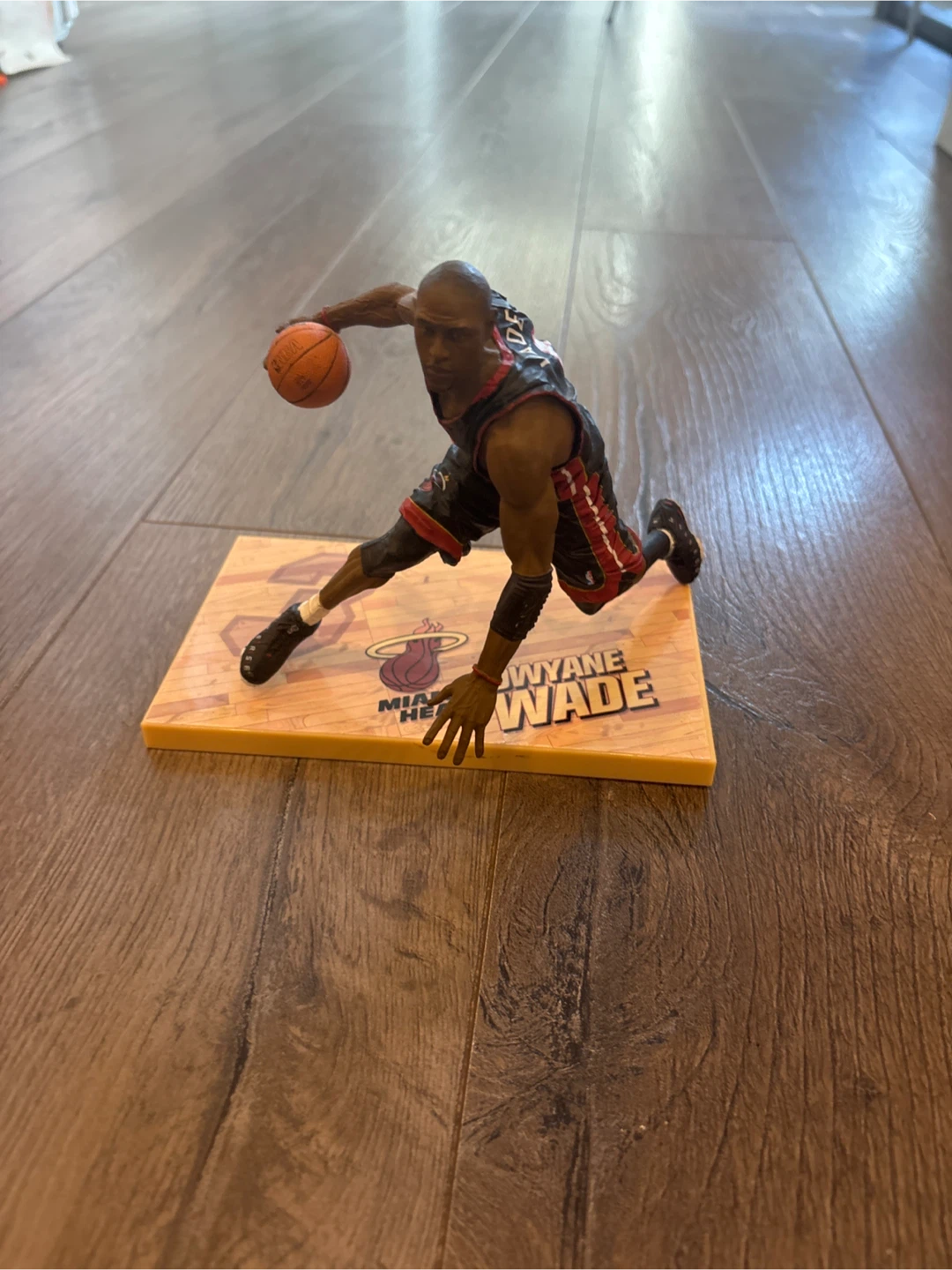 Dwyane Wade Miami Heat Figure
