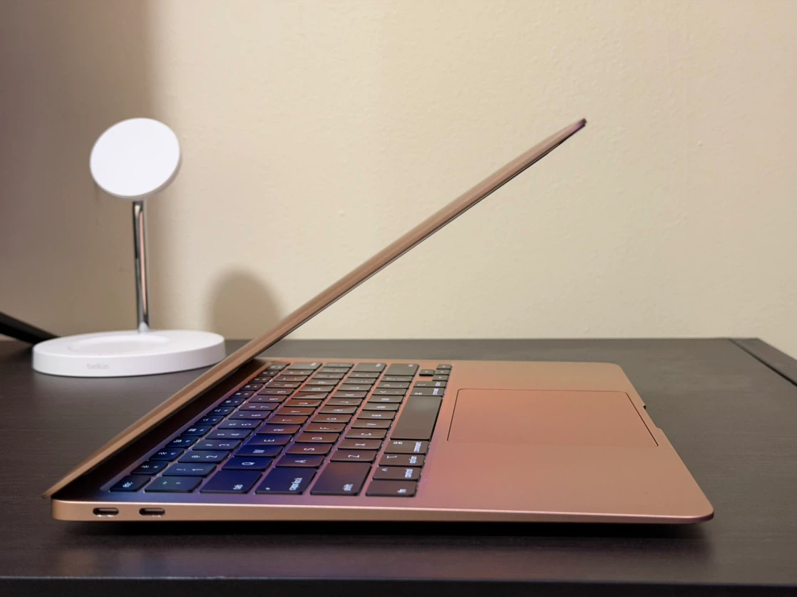 Apple MacBook Air 13-inch (2020) - EXCELLENT CONDITION - photo 3