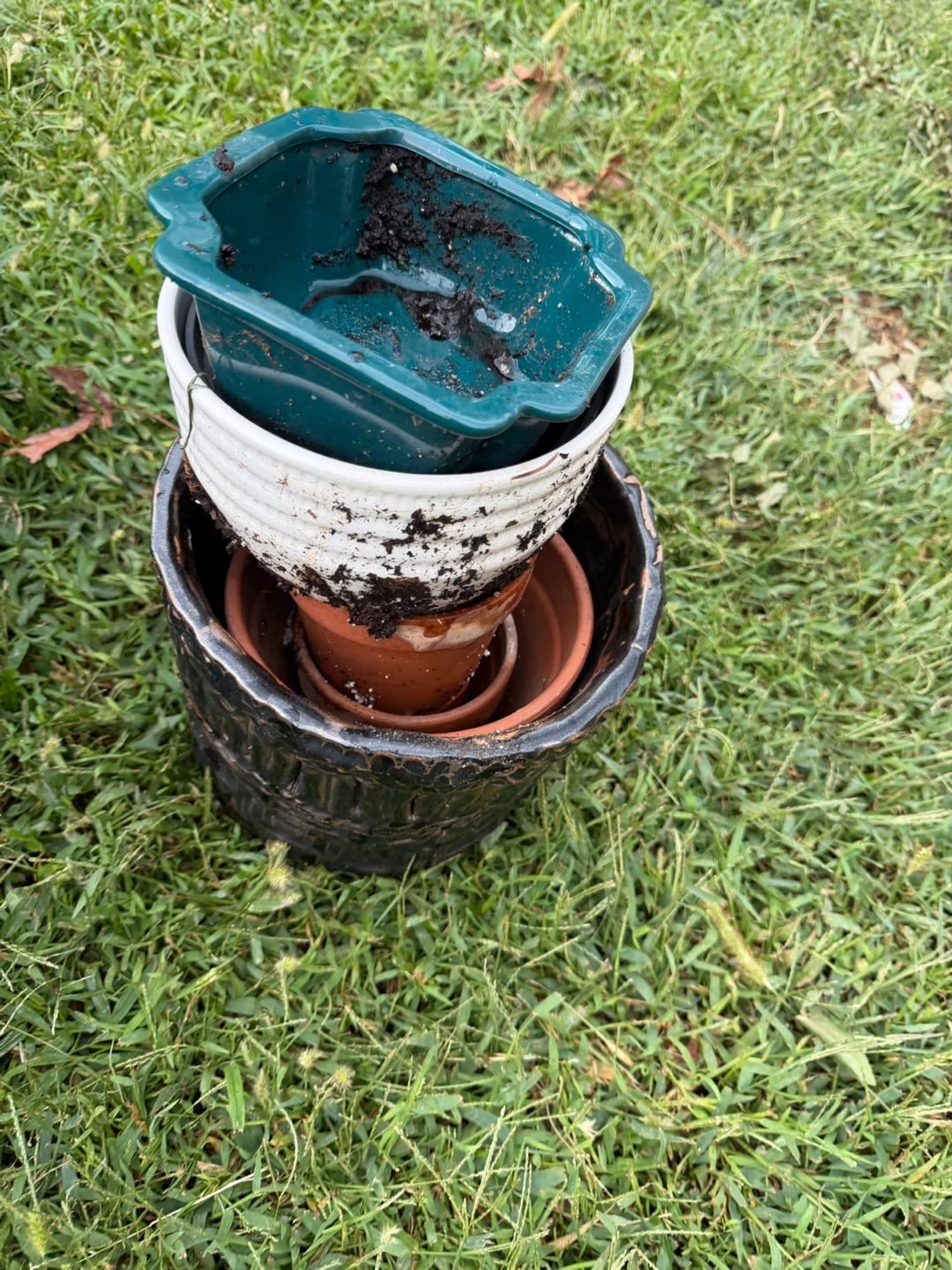 Assorted Flower Pots- all for 20$ - photo 5