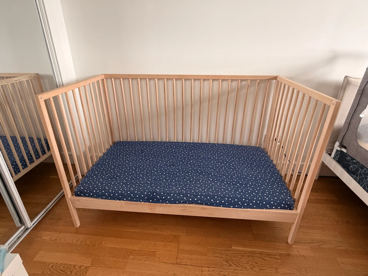 IKEA SNIGLAR Crib + Mattress + Waterproof Pad – Like New