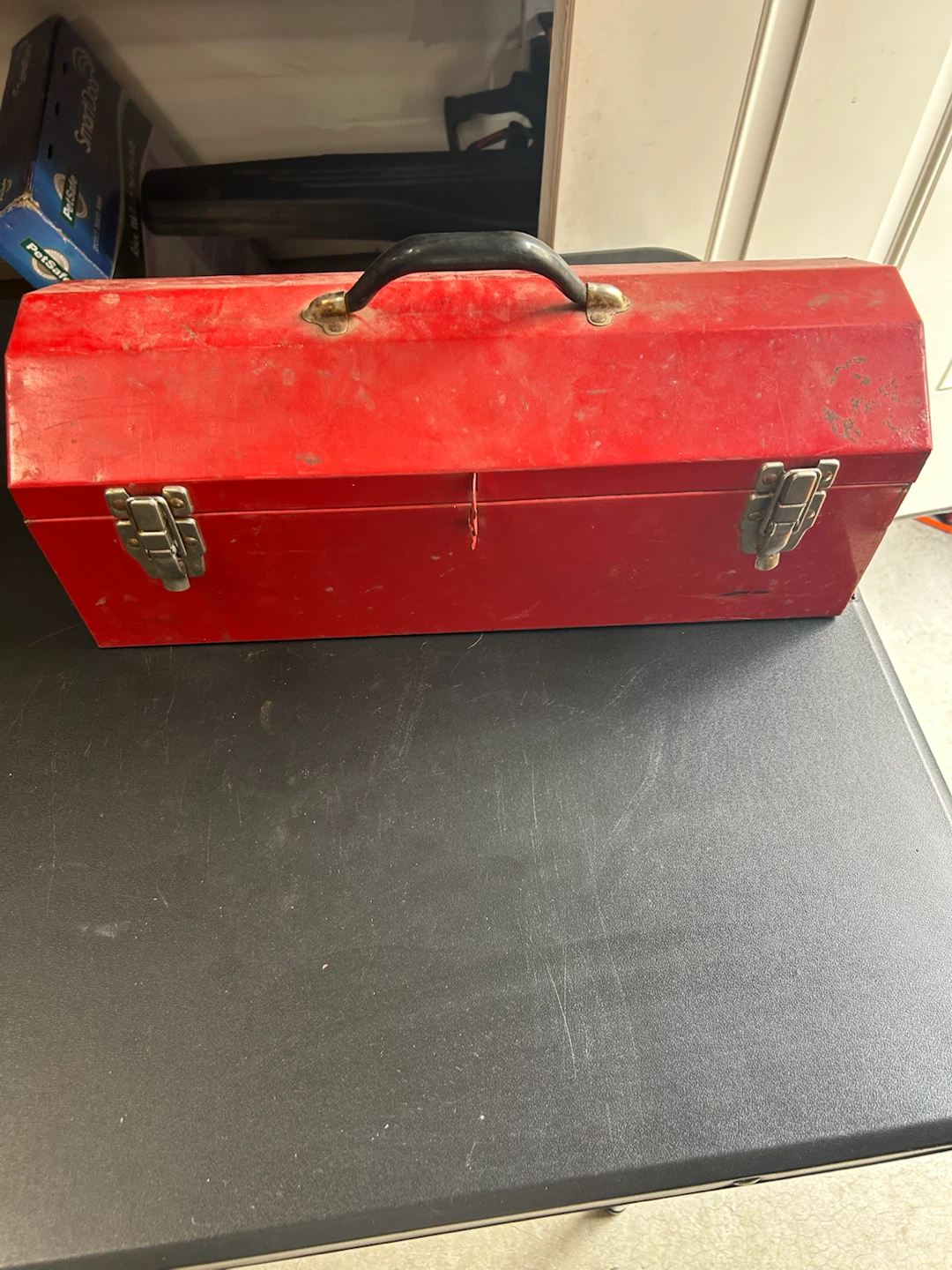 Red Metal Toolbox with Removable Tray - photo 4