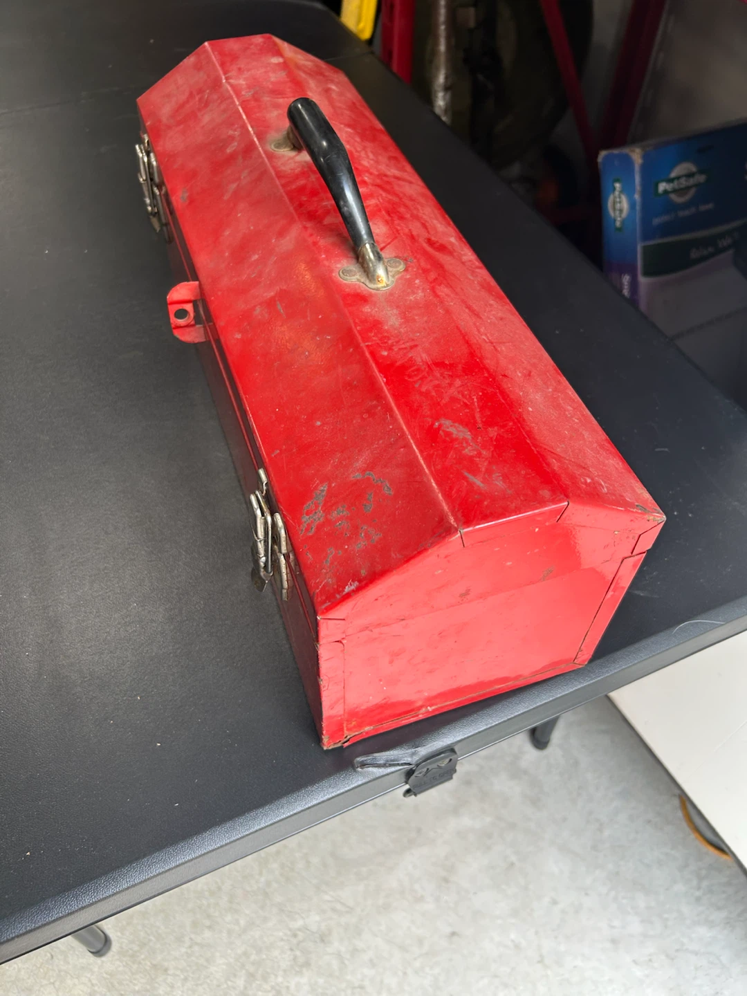 Red Metal Toolbox with Removable Tray - photo 5