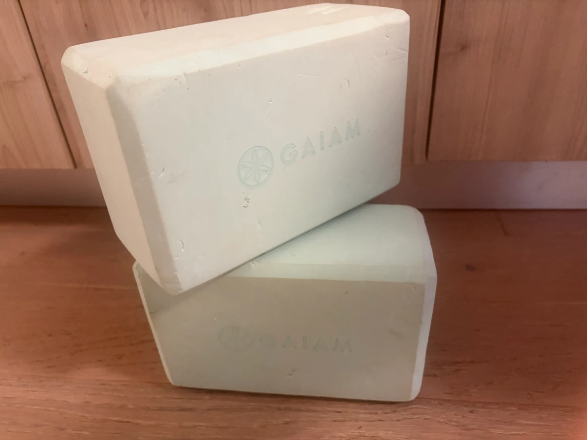 Gaiam Yoga Blocks (Set of 2)