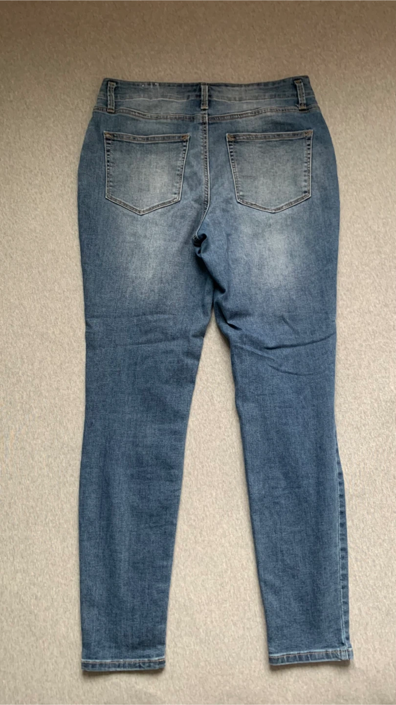 Maurices Blue Skinny Jeans ~ Ladies Size Medium - photo 2