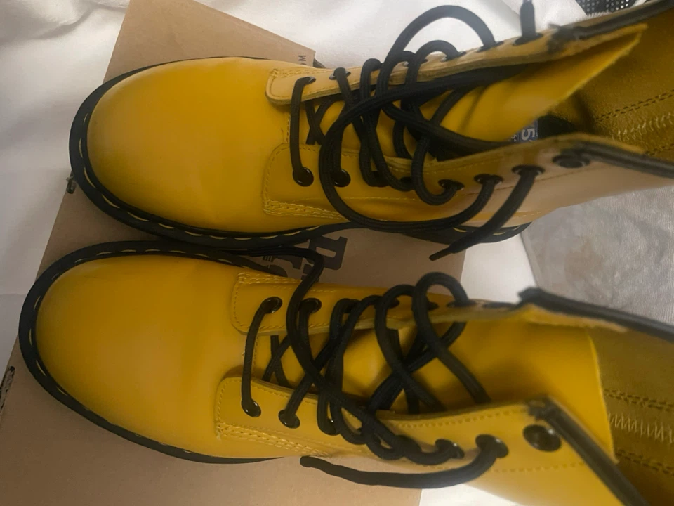 Dr. Martens Smooth Yellow Boots Size US 6 - photo 4