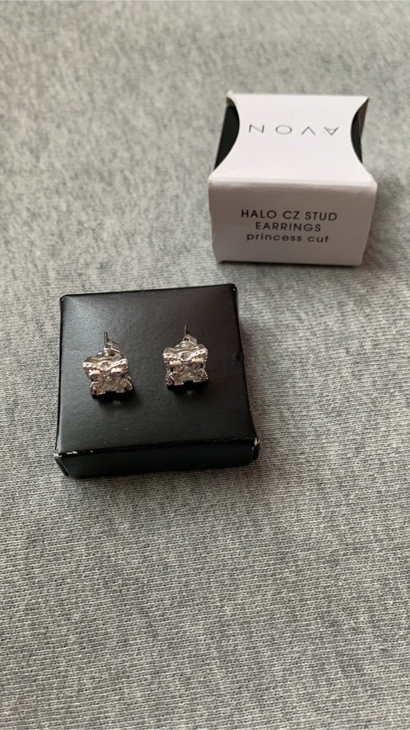 Avon Halo CZ Stud Earrings Princess Cut