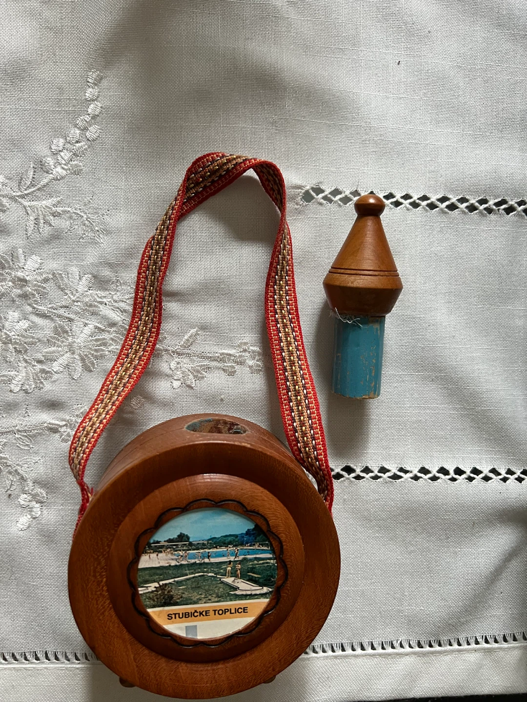 Stubičke Toplice souvenir wooden flask - photo 2